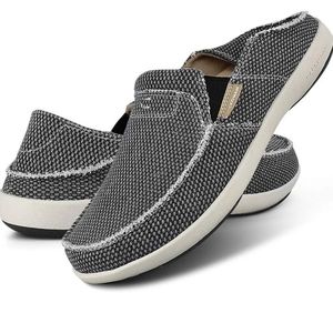 Gecko Man boat shoes